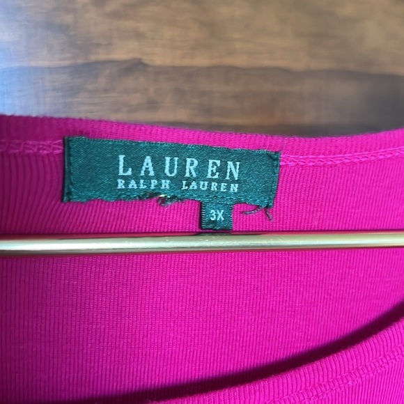 LAUREN RALPH LAUREN Embroidered Peacock 100% Cotton Scoopneck Tee Fuschia | 3X - Picture 5 of 8